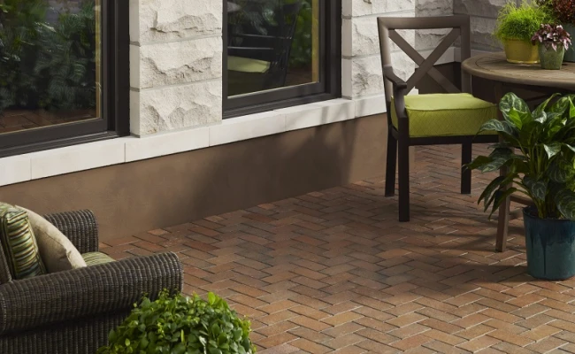 Pine-Hall-Brick_English-Edge_Cocoa-pavers_gallery_image.jpg