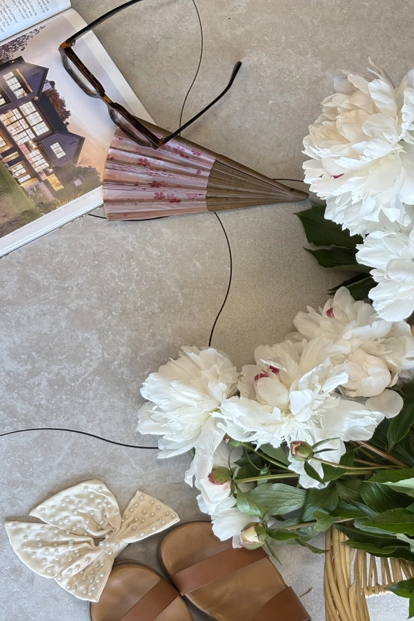 https://beldenae.com/uploads/July_Mood_Board_H2.jpg